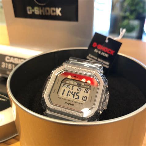 Loaded with functions useful for a wide range of activities — from daily workouts to extreme sports. G-SHOCK - 新品未使用 五十嵐カノアモデル GLX-5600KI-7JRの通販 by sunny ...