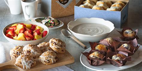 Light and flavorful with a sweet cream cheese frosting. 21 Best Ideas Cracker Barrel Christmas Dinners to Go ...