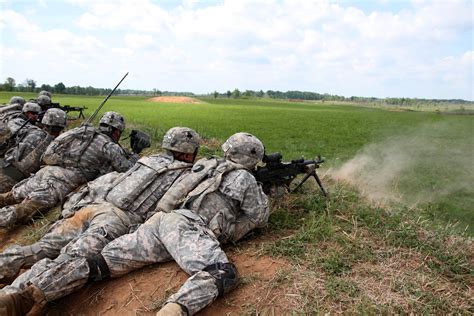 1st Brigade Conducts Walk And Shoot Article The United States Army