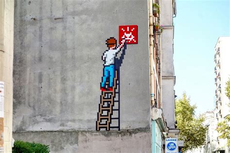 Sunday Street Art Invader Rue De Montreuil Paris 11 Paris La