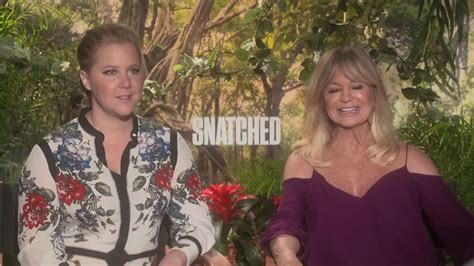 Amy Schumer And Goldie Hawn Snatched Interview Youtube