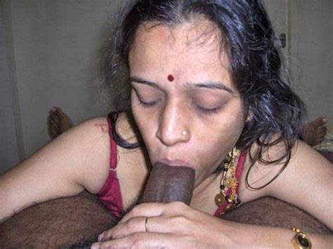 Sexy Indian Bhabhi Ke Chut Chudai Wale Nude Photos Free Dekhe