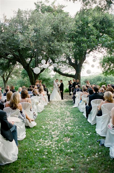 The Four Seasons Outdoor Wedding Ceremony