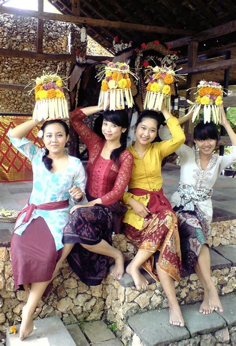 Pin Di Balinese Culture