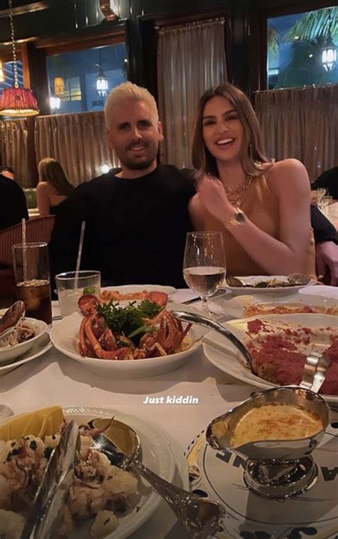 Kim kardashian talks kanye west on kuwtk finale: Lisa Rinna Agrees Scott Disick Is 'Too Damn Old' For Her ...