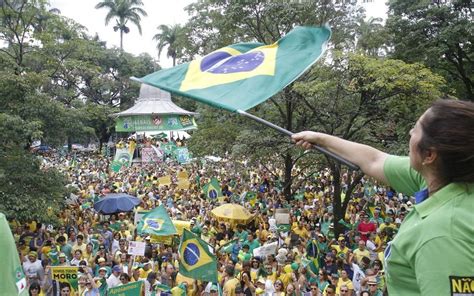 Br Sil Manifestations Contre La Pr Sidente Rousseff Le T L Gramme