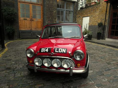 Classic Mini Cooper Hire London Tv Film Photoshoots And Weddings