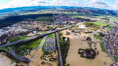 Poplave V Sloveniji Boštjan Kop