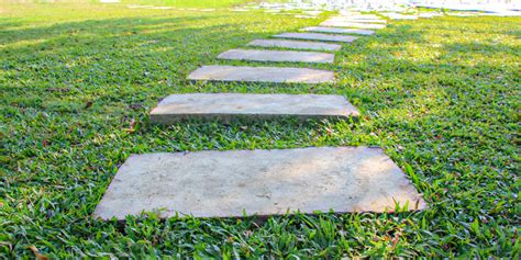 How To Lay Stepping Stone Pavers Diy Tips Stone Depot