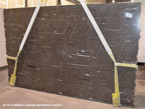 Here is a photo of a typical oak kitchen mostly installed in this era of kitchens. Pin on Gorgeous Granite