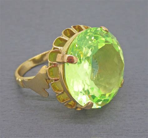 Vintage 14k Gold Ring With Large Bright Green Gemstone Size 6 14k Ring