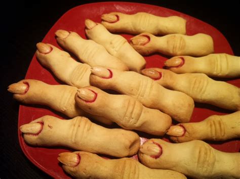Amuru Creations Halloween Bloody Fingers Cookies