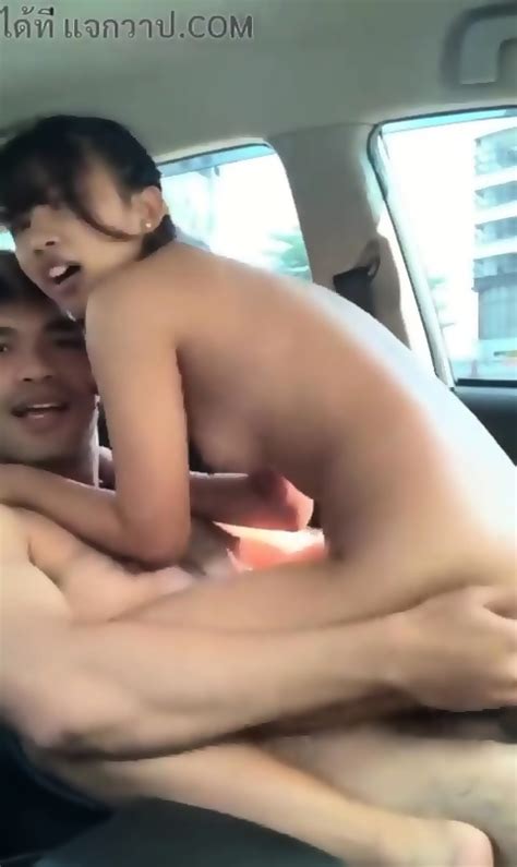 Wealthy Vietnamese Man Has Car Sex With A Girl Asian Girl Eporner