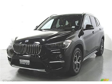 Bmw did a good job in covering the important design areas of the updated x1, but even with the wraps, it's easy to see that the the infotainment screen sitting on the dashboard looks a little bigger. 2019 Jet Black BMW X1 xDrive28i #134541510 | GTCarLot.com - Car Color Galleries