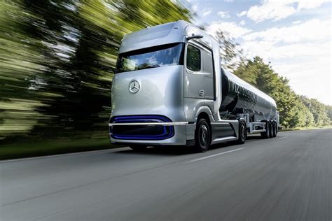 Daimler Trucks Stellt Brennstoffzellen Konzept LKW GenH2 Vor