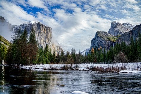 Gates Of The Valley Yosemite Stock Photo Adobe Stock