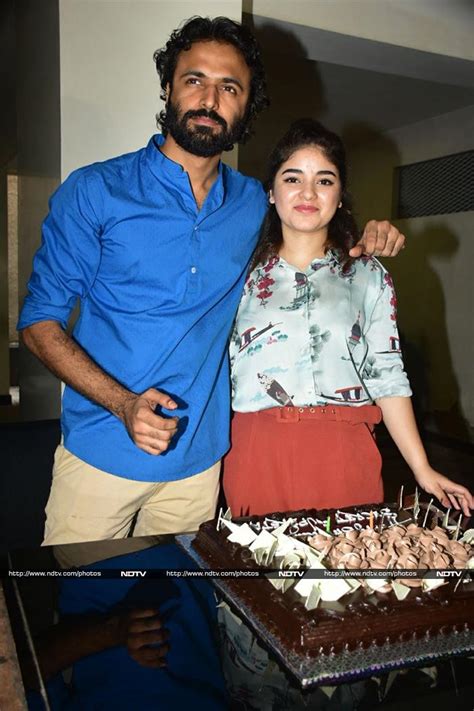 See more ideas about zaira wasim, dangal movie, bollywood. Dangal Girl Zaira Wasim 17th Birthday Bash | Indian ...