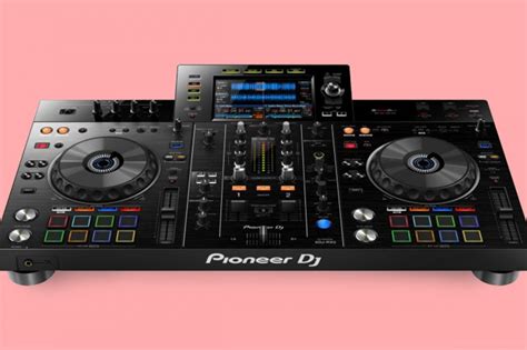 Download the perfect dj decks pictures. BREAKING: DJ Decks Officially Recognized As Musical ...