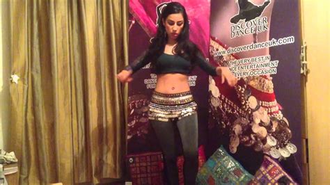 How To Do A Belly Dance 34 Shimmy Moroccan Shimmyhagala Walk Youtube