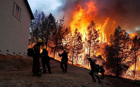 Calabasas is a city in california, located in the hills west of the san fernando valley, which unlocks as a location when you reach level 8 in the game. Incêndio na Califórnia tira de casa famosos como, Kim Kardashian, Lady Gaga e Guillermo del Toro ...