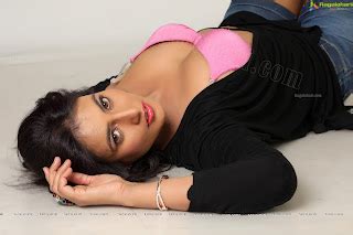 Telugu Actress Hot Photos Vijaya Maheshwari Hot Photos