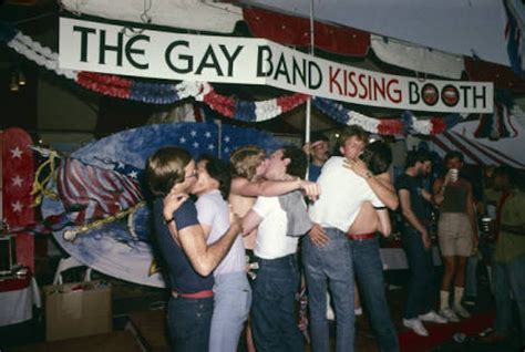 Pride In Pictures 1982 How Kissing Booths Brought Lgbtq Visibility To