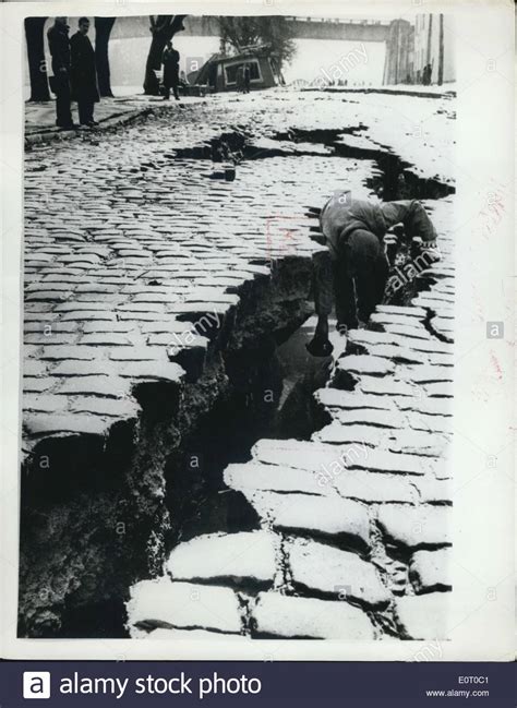 Erdbeben sind in chile keine seltenheit. 4. Juni 1960 - sterben Tausende in Chile Erdbeben Schäden ...
