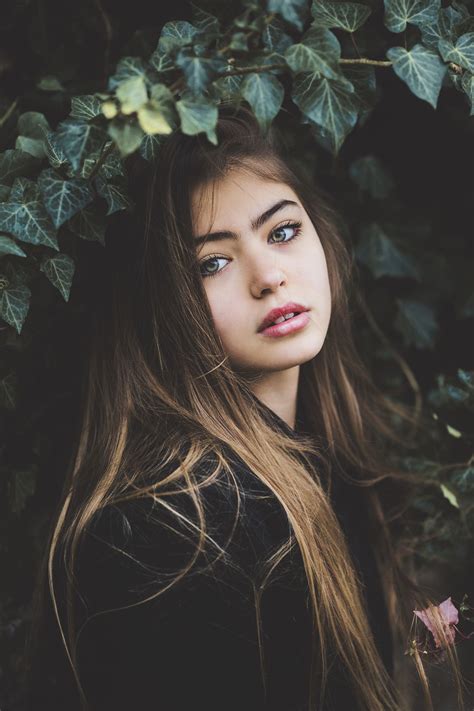 beautiful girl with green eyes photography inspiration portrait portrait photography girl