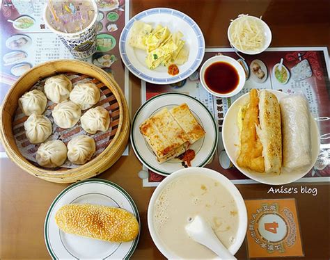 The site owner hides the web page description. 台北24小時宵夜/早餐：江家黃牛肉麵、永和豆漿 | 愛吃鬼芸芸