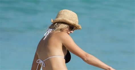 elin nordegren in bikini on the beach in bahamas celebrity hot wallpapers and photos