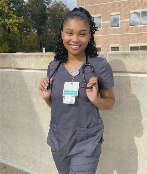 Beautiful Nurse Beautiful Black Women Rn Travel Nurse Nurse Outfit
