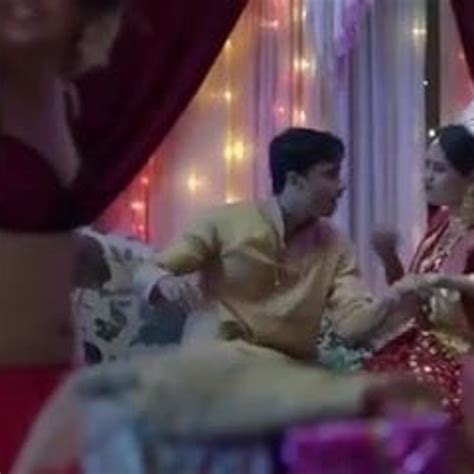 Hot Bhabhi Suhagraat Romance Video Sexy Romance Video Xhamster