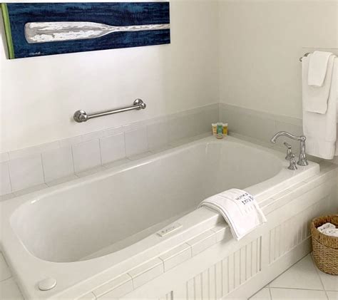 Maine Hot Tub Suites Spa Tubs In Portland Lewiston Bangor And More