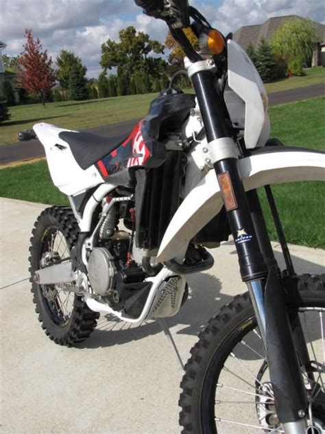 Get the kelley blue book value of your husqvarna dual sport with our easy to use pricing tool. Buy 2009 Husqvarna TE450 Dual Sport Motorcycle on 2040-motos