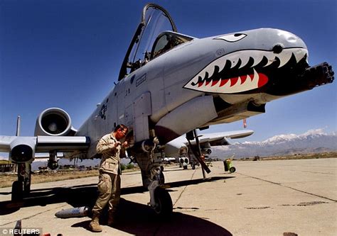 Meet The Plane That Could Replace The A 10 Warthog Daily Mail Online