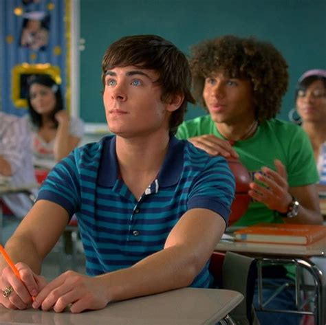 Everyones Furious With Zac Efron For Not Singing In Disneys ‘high