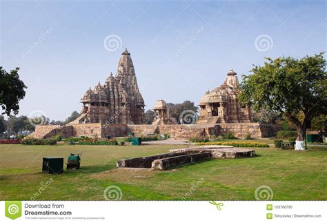 Templos Hindúes Y Jain En Khajuraho Madhya Pradesh La India Foto De