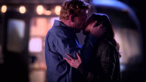 Greys Anatomy Amelia And Owen Kiss Inthefame Greys Anatomy