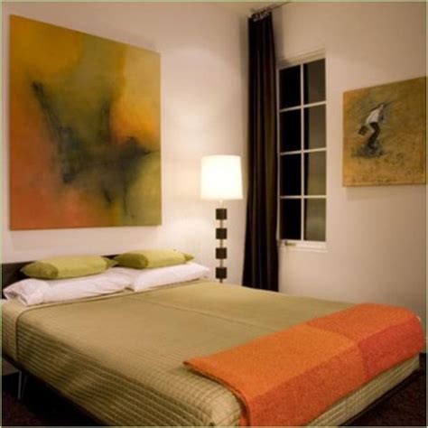 Andere wandbilder fürs schlafzimmer, die glückverheißend sind, sollten vögel darstellen. Feng Shui Schlafzimmer gestalten - Tipps und Bilder ...