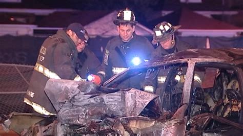 Photos Officers Pull 2 From Burning Car Abc7 Chicago