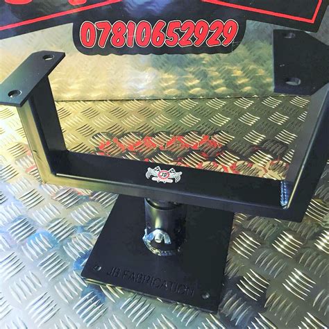 1999 softails were not engineered to use any type of rubber motor mounts. Bench mounted Harley Davidson engine stand • JB Fabrication