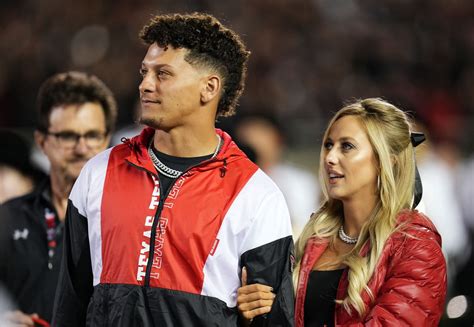 Patrick Mahomes Wife Net Worth What Does Brittany Mahomes Do