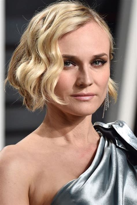 Medium bob haircuts don't need any publicity; 50+ Cute Bob and Lob Haircuts 2018 - Best Celebrity Long ...
