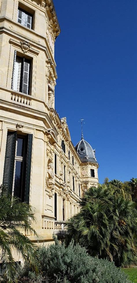 El alero de los lakers, que estaba de vacaciones en córcega, Fundación Real Escuela Andaluza del Arte Ecuestre (Jerez ...
