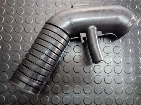 Manguera Filtro De Aire Jetta A3 Con Valvula Pcv - $ 560.00 en Mercado