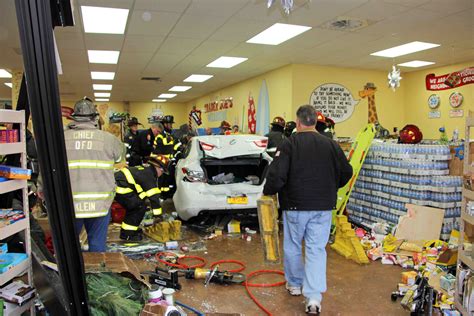 Car crashes into Trader Joe’s; 15 injured