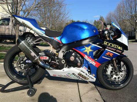 Suzuki gsxr based racing motorcycles for sale. Buy 2009 Yoshimura GSXR 1000 race bike on 2040-motos