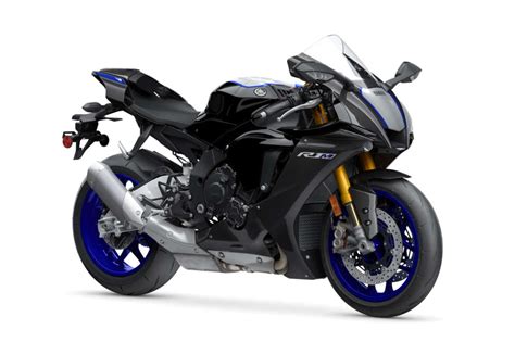 Yamaha motor với niềm đam mê và khát khao sáng tạo, luôn đi tiên phong mang lại những sản phẩm tuyệt hảo và giá trị vượt trội thỏa mãn sự mong đợi của khách hàng. 2021 Yamaha YZF-R1M Guide • Total Motorcycle