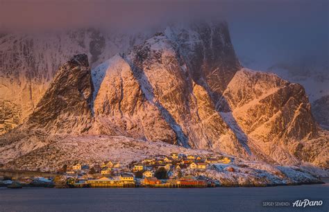 Reine Lofoten Islands Travel Photo Image Gallery