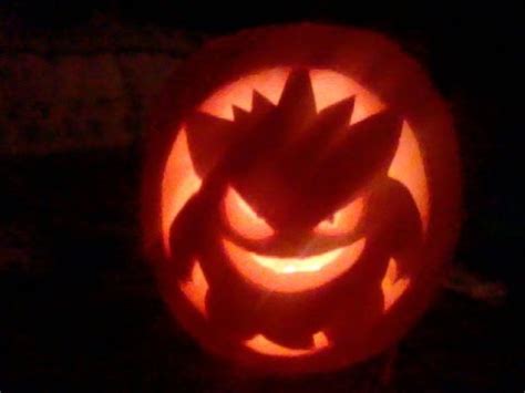 29 free pokemon pumpkin stencils with all of your favorite characters! Gengar carved into a pumpkin - YouTube
